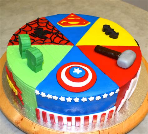 pastel de super heroes